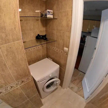 Poseidon Frente A La Playa